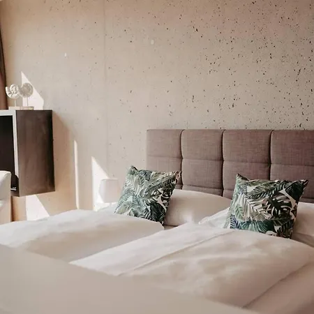 *relax Hochgrassnitzberg* Fuer 2 *pool/fitness/sauna* Apartamento *